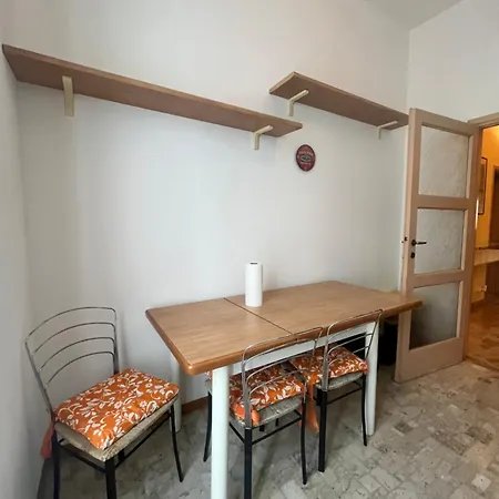 Bright Apartment *